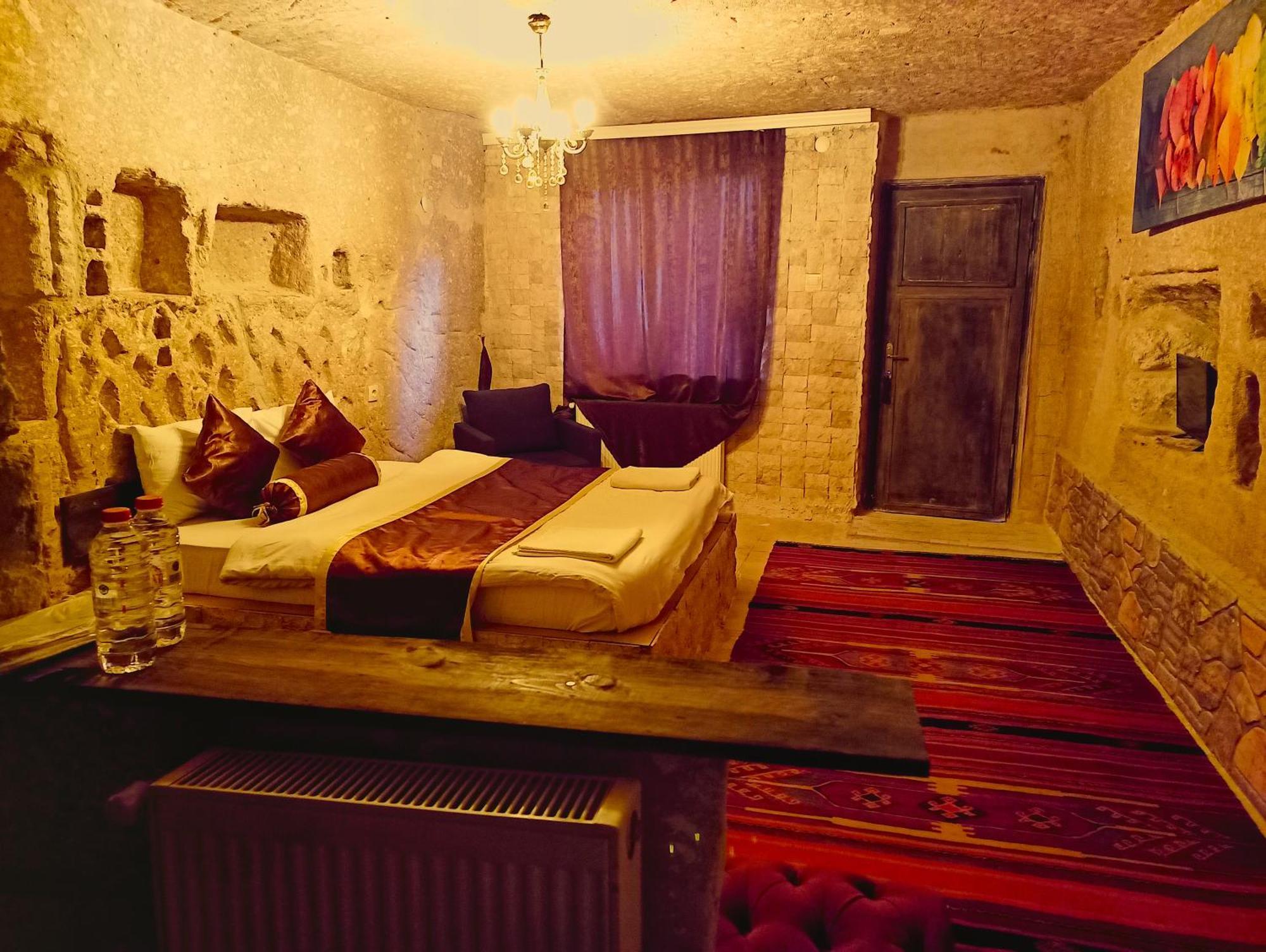 Stone Age Cappadocia Hotel Nevşehir Buitenkant foto