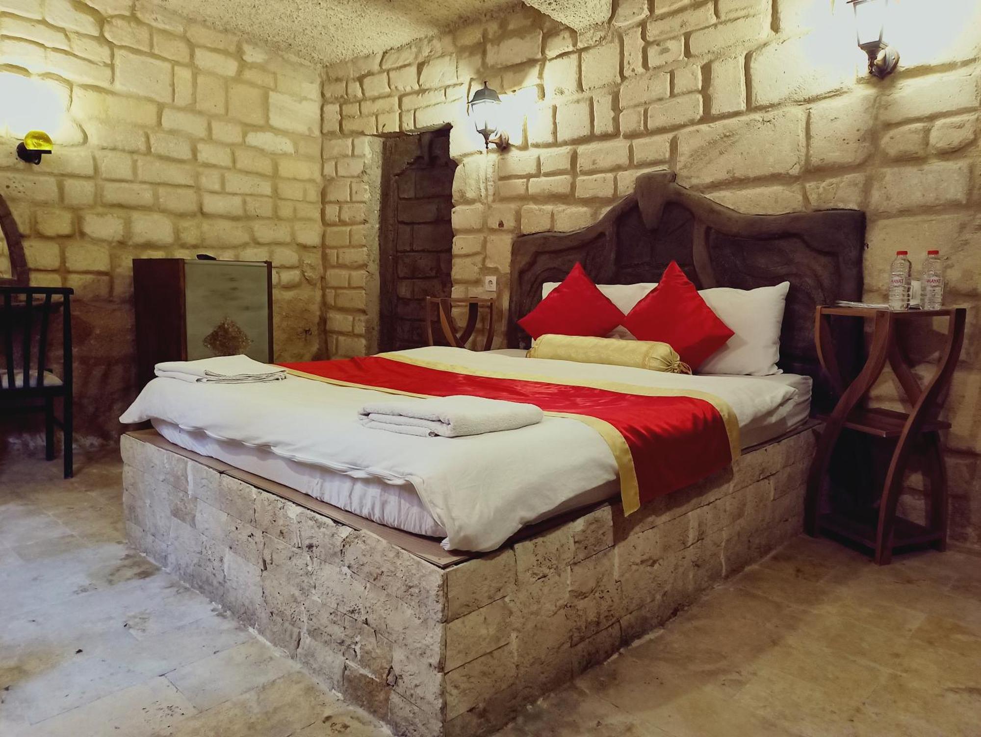 Stone Age Cappadocia Hotel Nevşehir Buitenkant foto